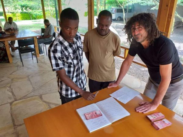 Ogulinska humanitarka osigurala 20 stipendija za siromašne iz Tanzanije