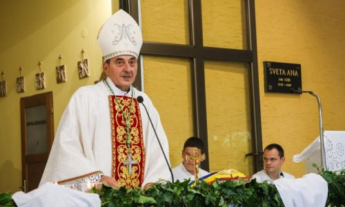 Gospićko-senjska biskupija - Proslava sv. Ane u Bistrincima - misu predvodio biskup Marko Medo